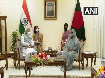 PM Modi, Sheikh Hasina hold delegation-level talks | PM Modi, Sheikh Hasina hold delegation-level talks