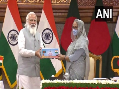 India, Bangladesh exhange MOUs, PM Modi hands over COVID-19 vaccines to Bangladesh | India, Bangladesh exhange MOUs, PM Modi hands over COVID-19 vaccines to Bangladesh