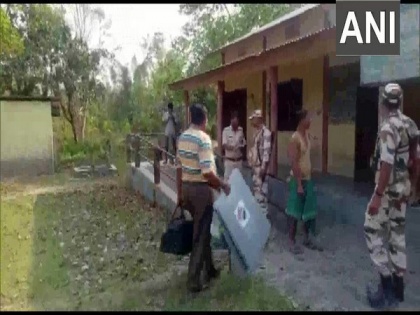 Assam Polls: Polling parties leave for election duty ahead of final phase | Assam Polls: Polling parties leave for election duty ahead of final phase
