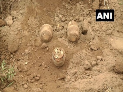 Three rusted mines recovered and diffused in J-K's Samba district | Three rusted mines recovered and diffused in J-K's Samba district