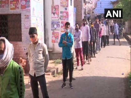 10.10 pc voting recorded till 9 am in UP Panchayat polls | 10.10 pc voting recorded till 9 am in UP Panchayat polls