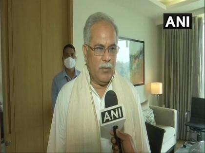 CM Bhupesh Baghel approves Rs 1 crore for Raipur to purchase Oxygen cylinders | CM Bhupesh Baghel approves Rs 1 crore for Raipur to purchase Oxygen cylinders