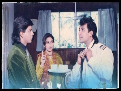 27 years of 'Anjaam': Madhuri Dixit shares BTS pictures with SRK, Deepak Tijori | 27 years of 'Anjaam': Madhuri Dixit shares BTS pictures with SRK, Deepak Tijori