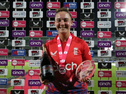 Women's Ashes: Capsey was amazing; shows youngsters in England don't have fear, says Edwards | Women's Ashes: Capsey was amazing; shows youngsters in England don't have fear, says Edwards
