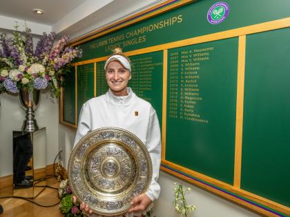 Wimbledon: Unseeded Vondrousova shocks Jabeur to clinch first Grand Slam title | Wimbledon: Unseeded Vondrousova shocks Jabeur to clinch first Grand Slam title