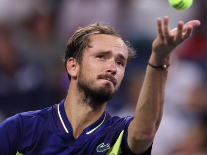 US Open: Medvedev, Zverev, Rublev advance to third round; Veterans Murray, Isner out | US Open: Medvedev, Zverev, Rublev advance to third round; Veterans Murray, Isner out US Open: Medvedev, Zverev, Rublev advance to third round; Veterans Murray, Isner out | US Open: Medvedev, Zverev, Rublev advance to third round; Veterans Murray, Isner out