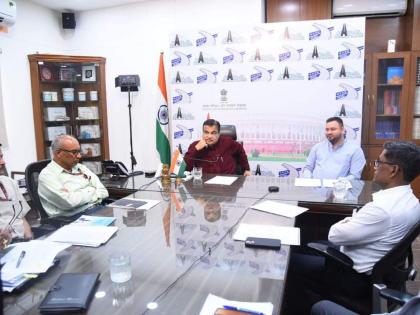 Tejashwi Yadav meets Nitin Gadkari, demands expressway for Bihar | Tejashwi Yadav meets Nitin Gadkari, demands expressway for Bihar Tejashwi Yadav meets Nitin Gadkari, demands expressway for Bihar | Tejashwi Yadav meets Nitin Gadkari, demands expressway for Bihar