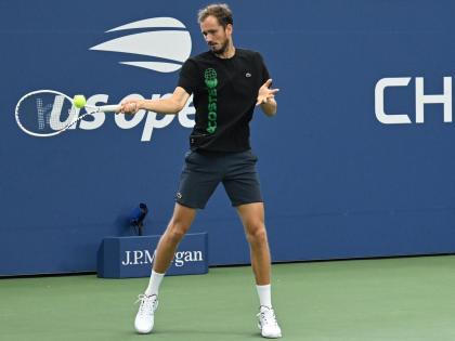 US Open: Top stars Medvedev, Zverev, Berrettini advance into second round | US Open: Top stars Medvedev, Zverev, Berrettini advance into second round
