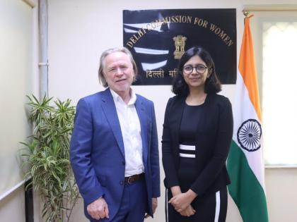 Australian High Commissioner visits DCW office in Delhi | Australian High Commissioner visits DCW office in Delhi