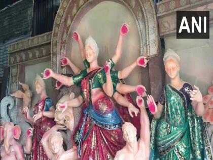 Tripura: Untimely rainfall creates new problems in Durga Puja preparation | Tripura: Untimely rainfall creates new problems in Durga Puja preparation