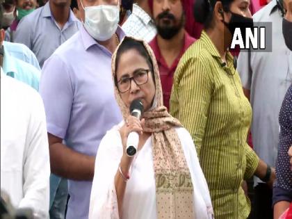 Mamata Banerjee slams BJP government in UP over violence in Lakhimpur Kheri, says it is 'Killing Raj' | Mamata Banerjee slams BJP government in UP over violence in Lakhimpur Kheri, says it is 'Killing Raj'