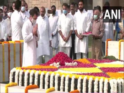 Rahul Gandhi pays tributes to Mahatma Gandhi, Lal Bahadur Shastri on their birth anniversary | Rahul Gandhi pays tributes to Mahatma Gandhi, Lal Bahadur Shastri on their birth anniversary
