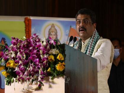 Attacks on civilians in J-K by radicals reveal frustration of their masters across the border: Dharmendra Pradhan | Attacks on civilians in J-K by radicals reveal frustration of their masters across the border: Dharmendra Pradhan