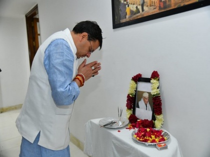 Uttarakhand CM pays tribute to ND Tiwari on his 96th birth, 3rd death anniversary today | Uttarakhand CM pays tribute to ND Tiwari on his 96th birth, 3rd death anniversary today