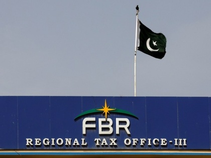 Pakistan's tax chief expresses inability to bring 4 million people under tax net | Pakistan's tax chief expresses inability to bring 4 million people under tax net