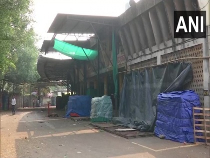 Pune shopkeepers support Maharashtra Bandh, all shops except essential services remains shut | Pune shopkeepers support Maharashtra Bandh, all shops except essential services remains shut