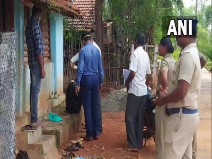 NIA conducts search at residences of Naxal sympathisers in TN | NIA conducts search at residences of Naxal sympathisers in TN