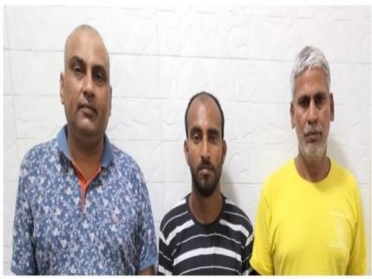 Delhi: Three held for running ponzi scheme | Delhi: Three held for running ponzi scheme