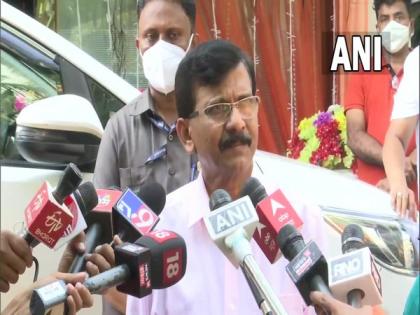After RSS chief's remark on use of narcotics business for anti-national activities, Sanjay Raut asks who is heading the govt | After RSS chief's remark on use of narcotics business for anti-national activities, Sanjay Raut asks who is heading the govt