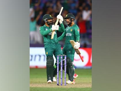 T20 WC: Wasim Akram dubs Asif Ali as 'greatest finisher' | T20 WC: Wasim Akram dubs Asif Ali as 'greatest finisher'