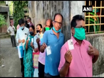 West Bengal bypolls: 59.68 pc voter turnout recorded so far | West Bengal bypolls: 59.68 pc voter turnout recorded so far