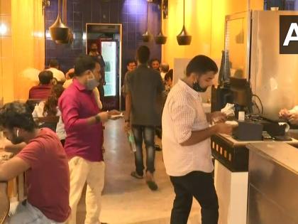 Owners express happiness over Maharashtra's decision to open restaurants till midnight | Owners express happiness over Maharashtra's decision to open restaurants till midnight