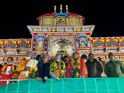 Maharashtra Governor visits Badrinath Temple | Maharashtra Governor visits Badrinath Temple