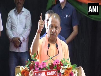 Brother-sister duo would have fled to Italy if COVID-19 struck during Cong regime: Yogi Adityanath | Brother-sister duo would have fled to Italy if COVID-19 struck during Cong regime: Yogi Adityanath