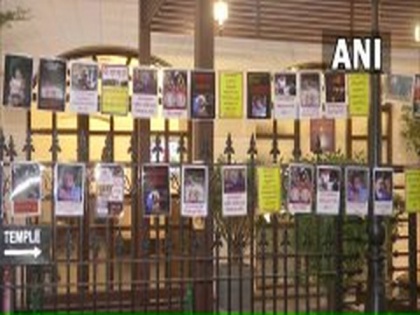 Kolkata: ISKCON puts up posters against Bangladesh communal violence | Kolkata: ISKCON puts up posters against Bangladesh communal violence