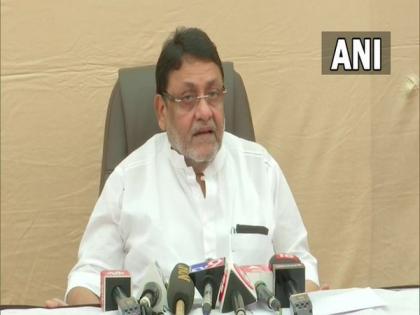 Withdraw Kangana Ranaut's Padma Shri, arrest her: Nawab Malik | Withdraw Kangana Ranaut's Padma Shri, arrest her: Nawab Malik