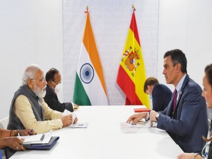 Rome: PM Modi, Spanish counterpart discuss ways to deepen bilateral ties | Rome: PM Modi, Spanish counterpart discuss ways to deepen bilateral ties