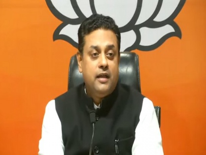 It's in the nature of Congress, Gandhi family to attack Hinduism whenever they get a chance: BJP | It's in the nature of Congress, Gandhi family to attack Hinduism whenever they get a chance: BJP