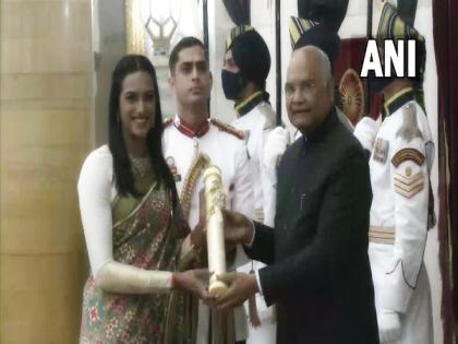 Olympian badminton player PV Sindhu awarded Padma Bhushan | Olympian badminton player PV Sindhu awarded Padma Bhushan