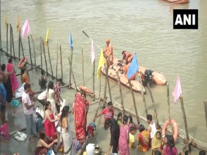 NDRF teams deployed at different ghats in Patna for Chhath Puja | NDRF teams deployed at different ghats in Patna for Chhath Puja