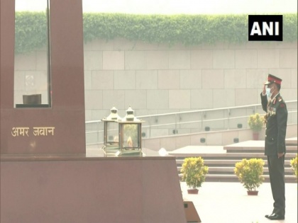 Nepal Army Chief lays wreath at National War Memorial in New Delhi | Nepal Army Chief lays wreath at National War Memorial in New Delhi