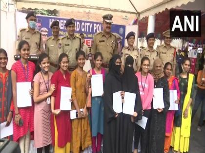 Hyderabad Police organises job mela for women, nearly 400 women expected to get jobs | Hyderabad Police organises job mela for women, nearly 400 women expected to get jobs Hyderabad Police organises job mela for women, nearly 400 women expected to get jobs | Hyderabad Police organises job mela for women, nearly 400 women expected to get jobs