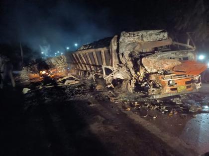 Two lorries collide near Karnataka's Kalaburagi, two dead | Two lorries collide near Karnataka's Kalaburagi, two dead