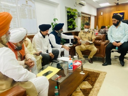 Delhi Sikh Gurdwara panel chief meets Mumbai Addl CP to discuss legal action against Kangana Ranaut | Delhi Sikh Gurdwara panel chief meets Mumbai Addl CP to discuss legal action against Kangana Ranaut