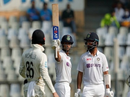 Ind vs NZ, 2nd Test: Mayank Agarwal to not take field after being hit on right forearm | Ind vs NZ, 2nd Test: Mayank Agarwal to not take field after being hit on right forearm