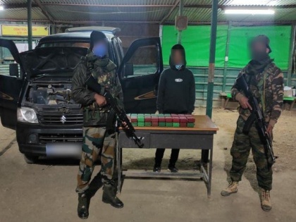 Assam Rifles foils cross-border narcotics trafficking of brown sugar worth Rs 1.20 cr in Manipur | Assam Rifles foils cross-border narcotics trafficking of brown sugar worth Rs 1.20 cr in Manipur