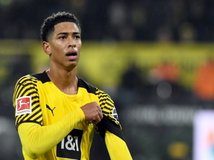Dortmund's Jude Bellingham fined 40,000 euros for 'match-fixing' remark against referee | Dortmund's Jude Bellingham fined 40,000 euros for 'match-fixing' remark against referee