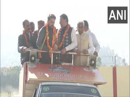 Uttarakhand Assembly polls: Anurag Thakur, CM Dhami lead BJP's Vijay Sankalp Yatra in Bageshwar | Uttarakhand Assembly polls: Anurag Thakur, CM Dhami lead BJP's Vijay Sankalp Yatra in Bageshwar
