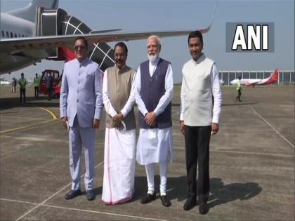 PM Modi arrives in Goa to attend Liberation Day celebrations | PM Modi arrives in Goa to attend Liberation Day celebrations