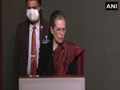 1971 was finest year of Indira: Sonia Gandhi on completion of 50 years of Bangladesh Liberation War | 1971 was finest year of Indira: Sonia Gandhi on completion of 50 years of Bangladesh Liberation War