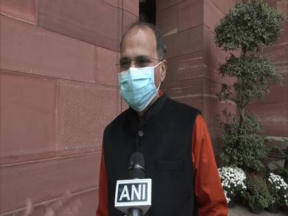 Adhir Ranjan Chowdhury slams West Bengal CM, says not inviting opposition leaders to R-Day celebrations 'unfortunate' | Adhir Ranjan Chowdhury slams West Bengal CM, says not inviting opposition leaders to R-Day celebrations 'unfortunate'