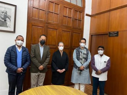 Sonia Gandhi meets Cong Lok Sabha MPs in Parliament today | Sonia Gandhi meets Cong Lok Sabha MPs in Parliament today Sonia Gandhi meets Cong Lok Sabha MPs in Parliament today | Sonia Gandhi meets Cong Lok Sabha MPs in Parliament today