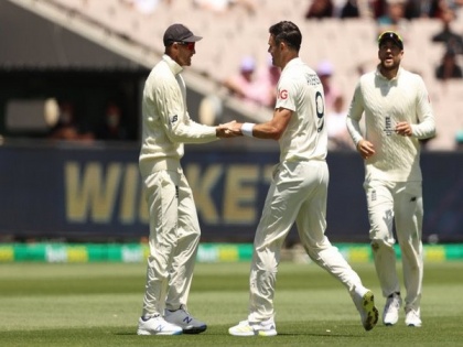Ashes, 3rd Test: Anderson strikes again but Australia take lead (Tea, Day 2) | Ashes, 3rd Test: Anderson strikes again but Australia take lead (Tea, Day 2)