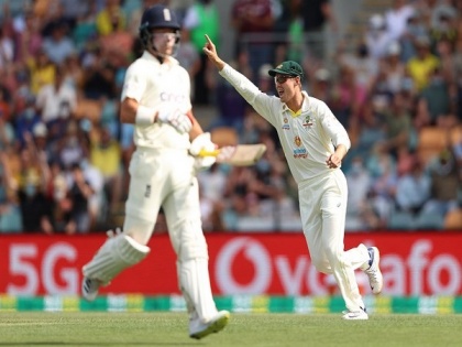 Ashes: Burns, Crawley depart after Australia finish first innings at 303 (Dinner, Day 2) | Ashes: Burns, Crawley depart after Australia finish first innings at 303 (Dinner, Day 2)