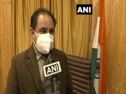 J-K: Director of Health Services says Kashmir ready to fight pandemic, appeals people to follow COVID protocols | J-K: Director of Health Services says Kashmir ready to fight pandemic, appeals people to follow COVID protocols