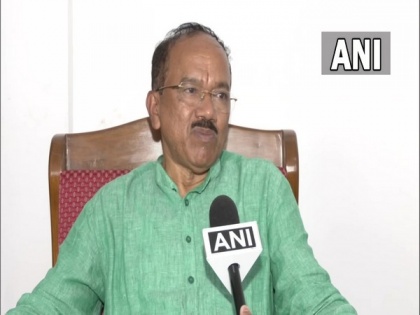 Goa Assembly polls: Ex-CM Laxmikant Parsekar to quit BJP today, will contest as independent candidate | Goa Assembly polls: Ex-CM Laxmikant Parsekar to quit BJP today, will contest as independent candidate